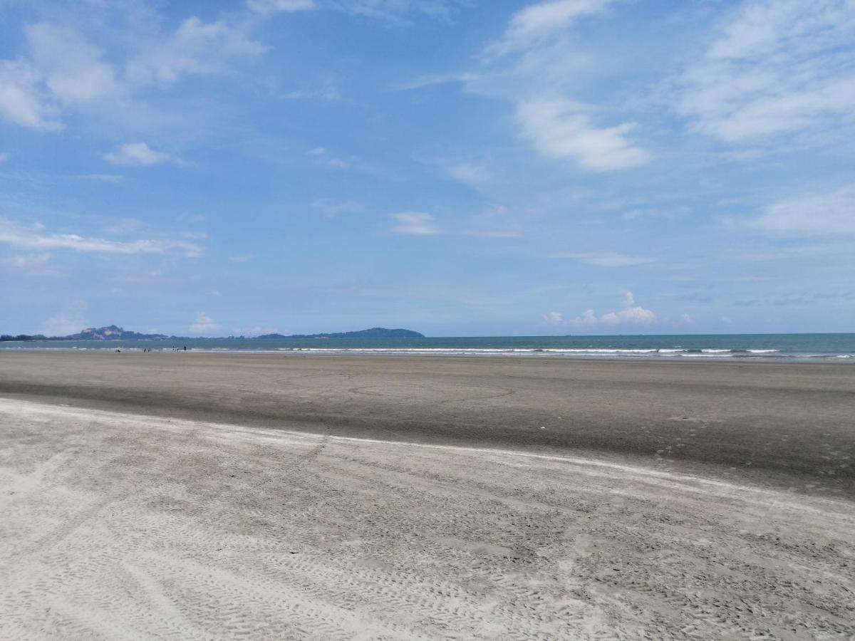 Timurbay @Beach By The Sand Kuantan Luaran gambar